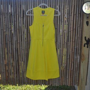 Brand new condition Vince Camuto dress sz 4